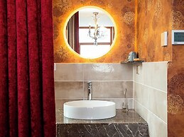 Shangzhi Qushe Resort Hotel