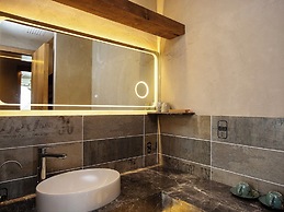 Shangzhi Qushe Resort Hotel