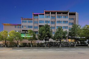 Longquan Jinsha Hotspring Hotel