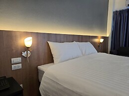 Manee Mantra Hotel Kanchanaburi