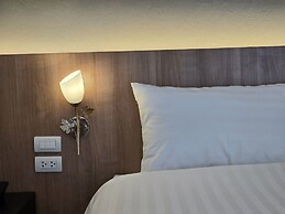 Manee Mantra Hotel Kanchanaburi