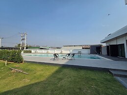 Manee Mantra Hotel Kanchanaburi