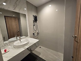 Manee Mantra Hotel Kanchanaburi