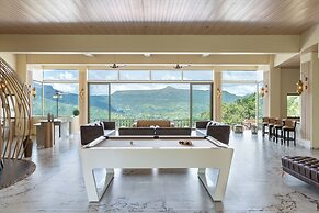 Amarjas Mountain Crest Villa