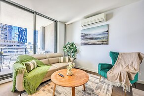 StayAU Leisure 2BR Modern CBD Apt