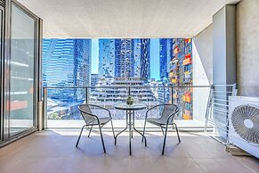 StayAU Leisure 2BR Modern CBD Apt