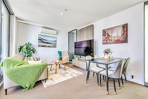 StayAU Leisure 2BR Modern CBD Apt