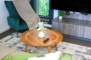StayAU Leisure 2BR Modern CBD Apt