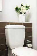 StayAU Leisure 2BR Modern CBD Apt