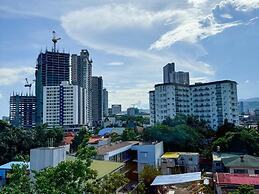 Almond Suites by Hiverooms