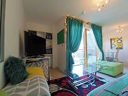Apartmentsleeps5-balcony-petfriendly-aoarena-heatonpark-onstreetparkin