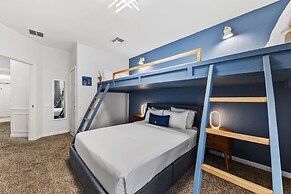 5014 Tideview Circle #9