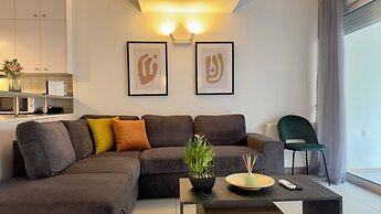 Minimalist 2Bedroom Apartment with Balcony in the heart of Athens