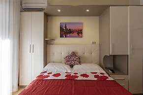 Hotel Deborah