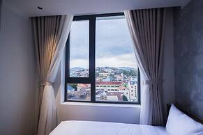 Enjoy Apartment Hotel