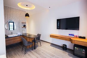 Enjoy Apartment Hotel