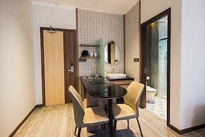 Enjoy Apartment Hotel