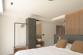 Luxurious Villa Dias With Tennis Court by Estia