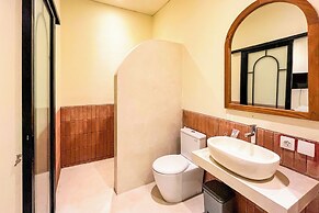 Esha Private Pool Villas by AGATA