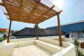 Esha Private Pool Villas by AGATA