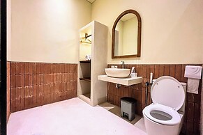 Esha Private Pool Villas by AGATA