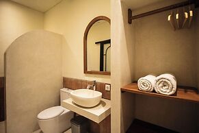 Esha Private Pool Villas by AGATA