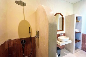 Esha Private Pool Villas by AGATA