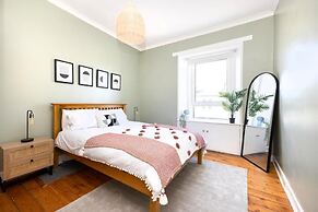 JOIVY Cosy Flat Next to Haymarket
