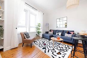 JOIVY Cosy Flat Next to Haymarket