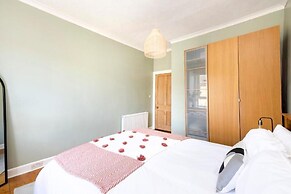 JOIVY Cosy Flat Next to Haymarket