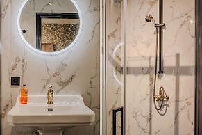 Boutique Pension Code Rosé