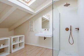 Napoli White Apartment by Wonderful Italy