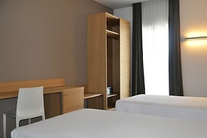 VICTOR HOTEL