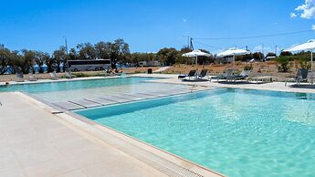 Gennadi Seaside Resort