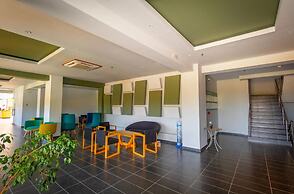 Gennadi Seaside Resort