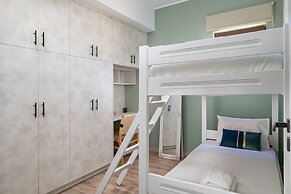 Evangelia's Residence