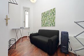 Giuliana Giant Apartment