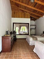 Rancho Rio Perlas Resort & Spa