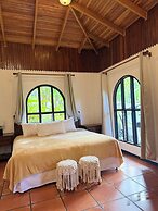 Rancho Rio Perlas Resort & Spa