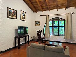Rancho Rio Perlas Resort & Spa