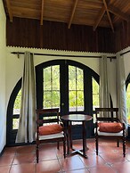 Rancho Rio Perlas Resort & Spa