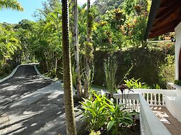 Rancho Rio Perlas Resort & Spa