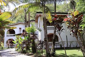 Rancho Rio Perlas Resort & Spa