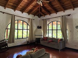 Rancho Rio Perlas Resort & Spa