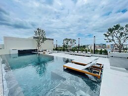 Radisson Hotel Don Mueang Bangkok