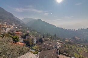 Roberta s Home in Perledo