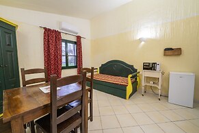 Nature e Country Resort Near The sea