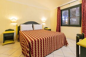 Nature e Country Resort Near The sea