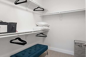 Dallashaus Near Galleria Medical City