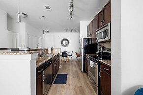 Dallashaus Near Galleria Medical City